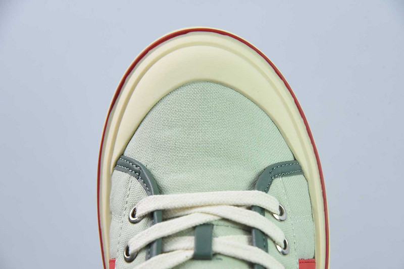 b0tte*a Ven*ta sneaker