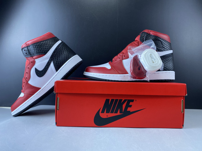 Air Jordan 1 High OG WMNS “Satin Snake” CD0461-601