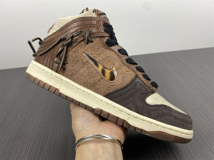 Bodega x Dunk High 