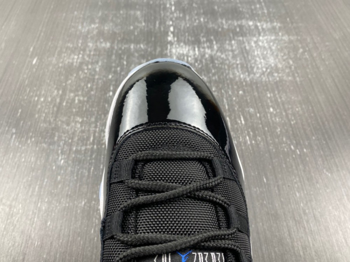 Air Jordan 11 Space Jam FV5104-004