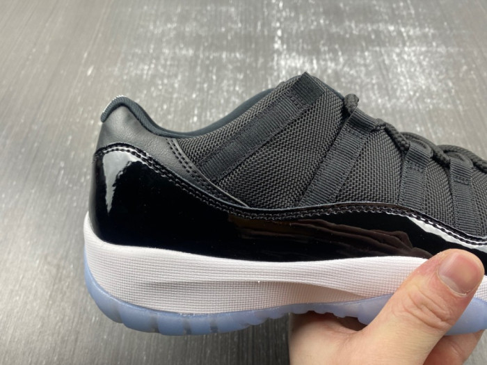 Air Jordan 11 Space Jam FV5104-004