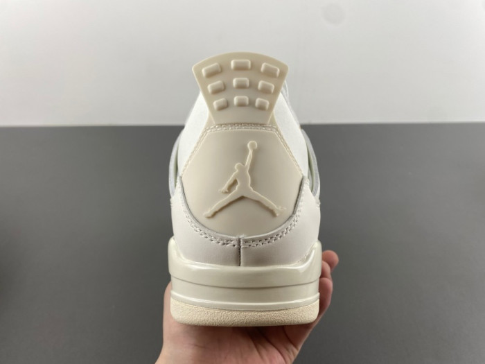 Air Jordan 4 “Metallic Gold” AQ9129-170