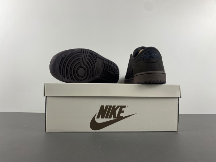 Travis Scott x Air Jordan 1 Low OG DM7866-202