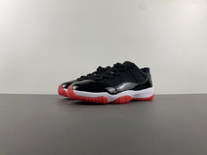 Air Jordan 11 Low “Bred” 2025 FV5104-006