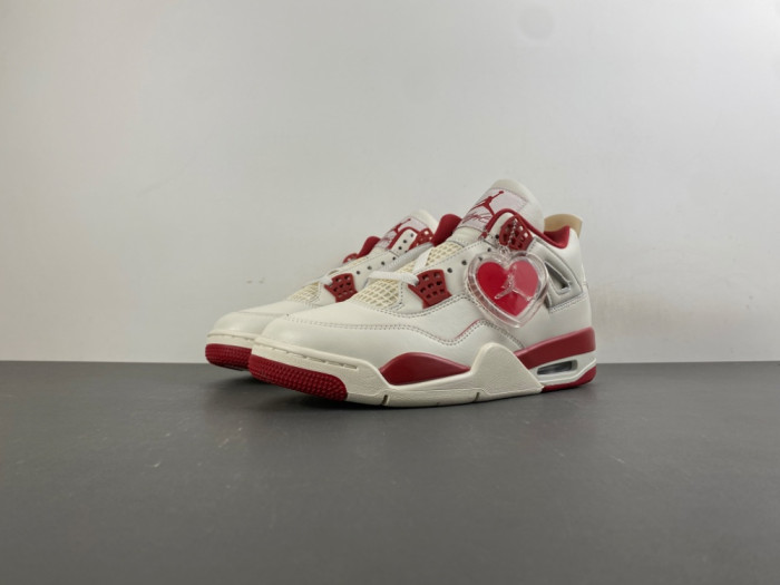 Jordan 4 Retro Valentine