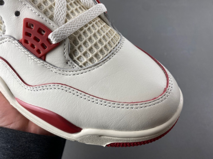 Jordan 4 Retro Valentine