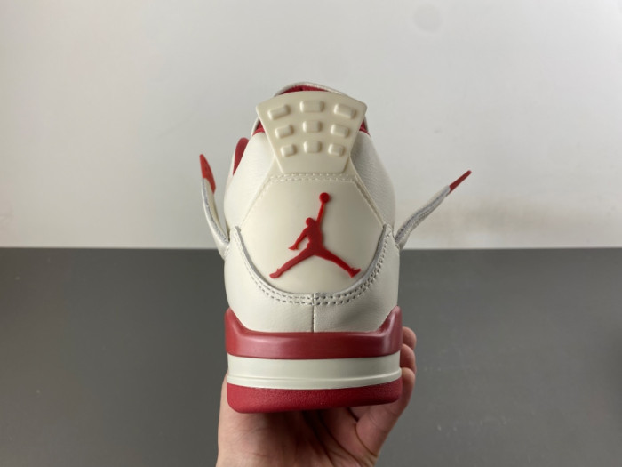 Jordan 4 Retro Valentine