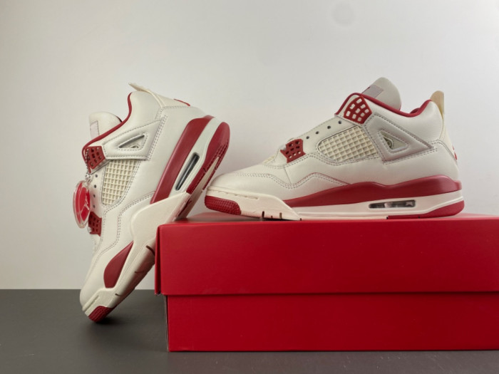 Jordan 4 Retro Valentine