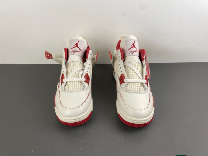 Jordan 4 Retro Valentine