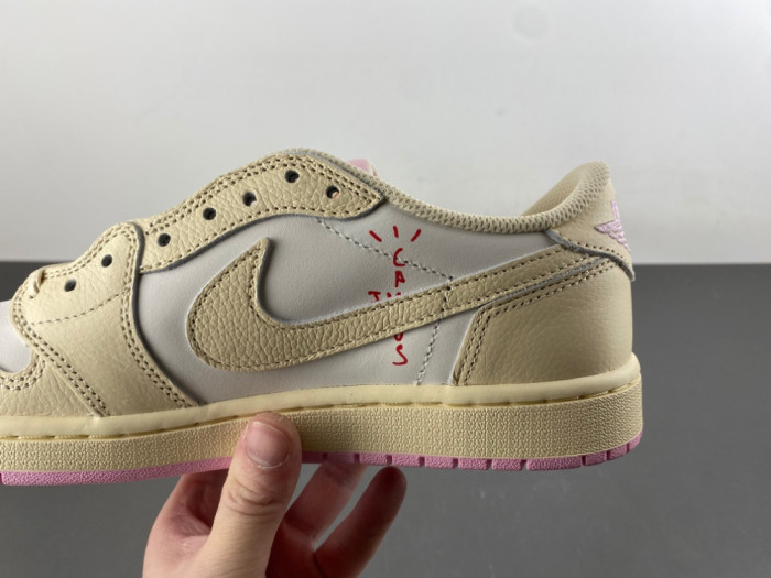 Travis Scott x Air Jordan 1 Low OG Shy Pink IQ7604-100