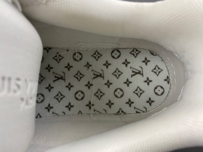 l0vis Vvtt0n lv trainer