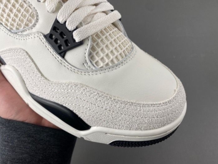 Air Jordan 4“Flight Club” IM4002-100