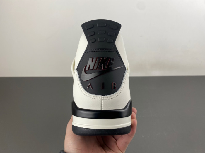 Air Jordan 4“Flight Club” IM4002-100