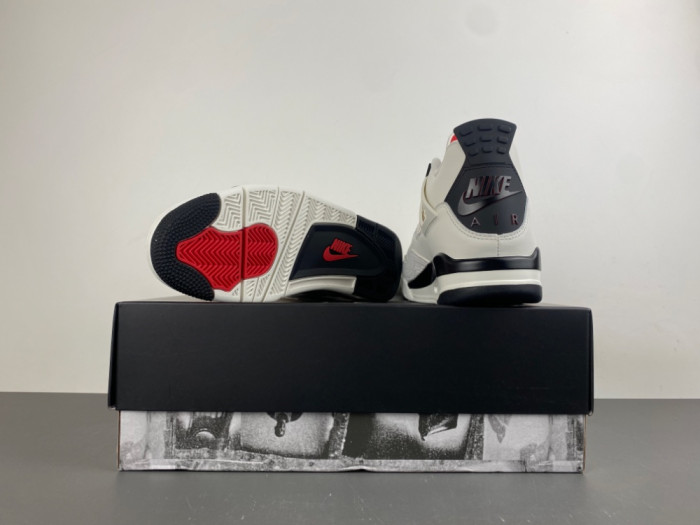 Air Jordan 4“Flight Club” IM4002-100