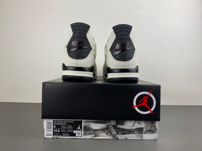 Air Jordan 4“Flight Club” IM4002-100
