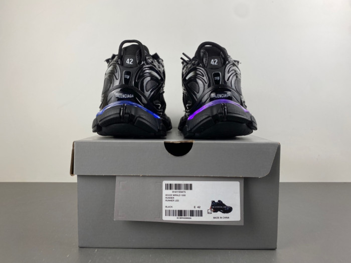 Ba1en*iaga/ runner led