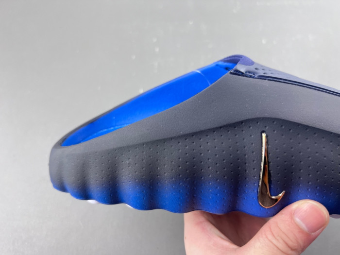 Nike Mind 001 