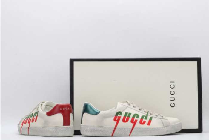 G*u*i ace embroidered low-top sneaker 576137 a38v0 9090