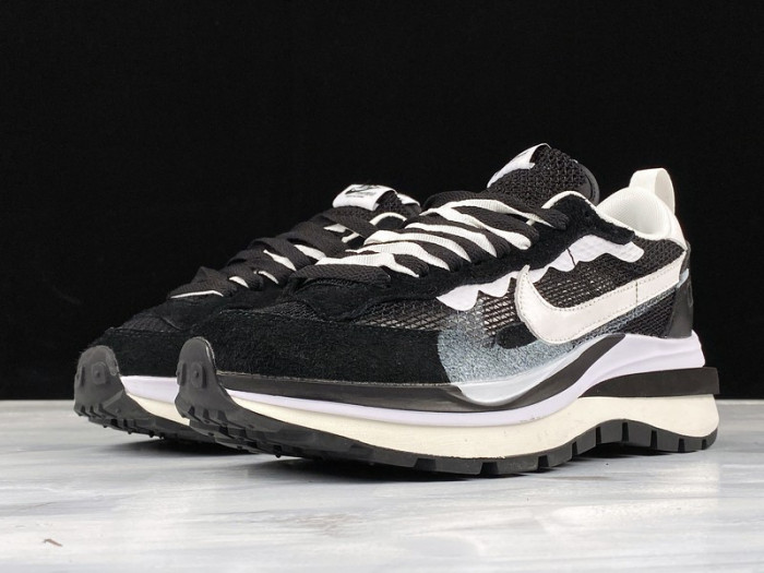 Sacai X Nike LDV Waffle 