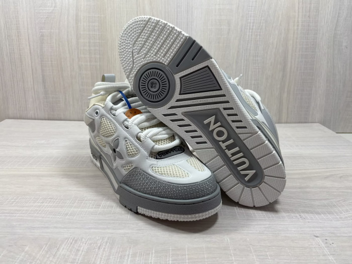 l0vis Vvtt0n lv skate light grey
