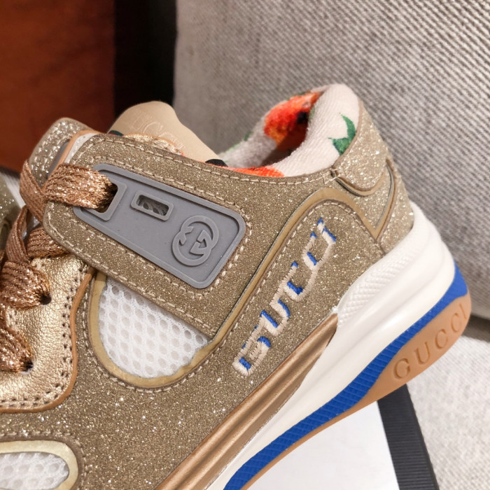G*u*i mid sneaker
