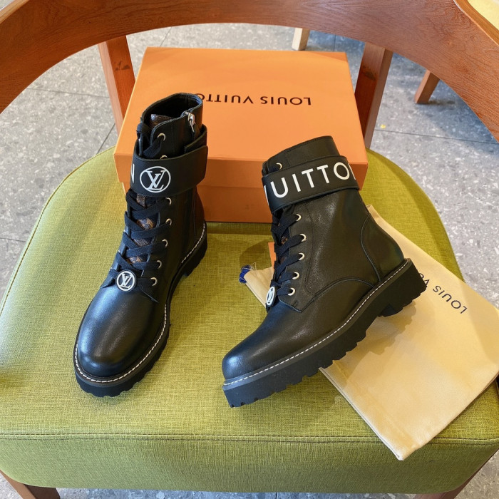 LOUS VUITON BOOTS