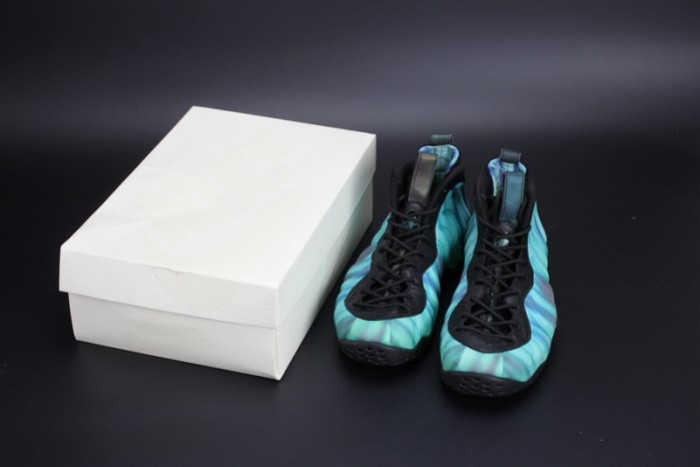nike air foamposite one “N0*Hern lights” black/green mens 840559-001